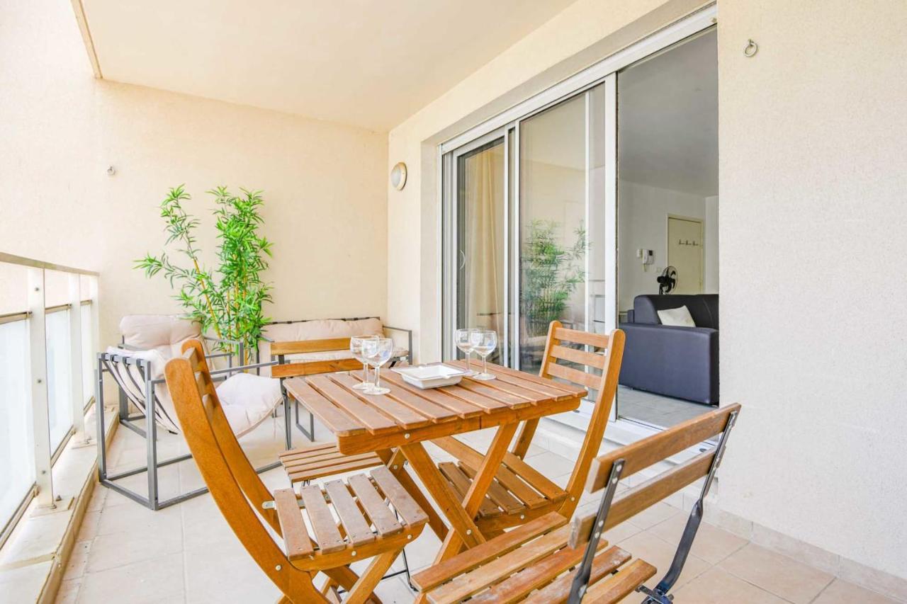 Appart 1 Ch Balcon Proche Saint-Charles Et Metro Apartment Marseille Exterior photo