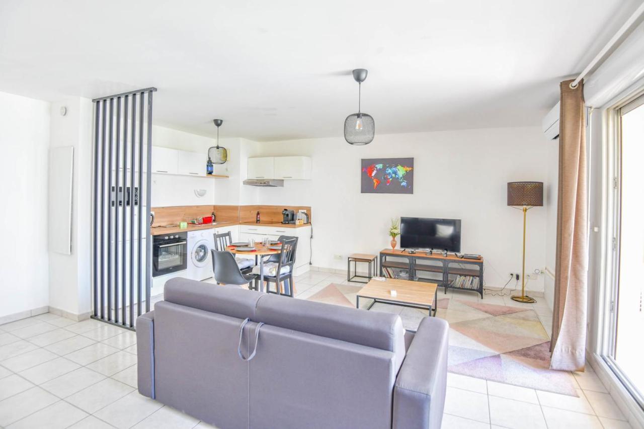 Appart 1 Ch Balcon Proche Saint-Charles Et Metro Apartment Marseille Exterior photo